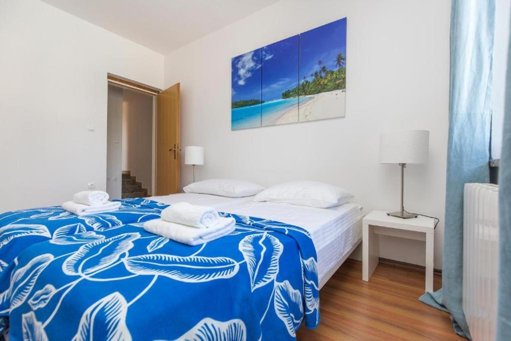 Apartments "Alen" Nedeščina Eksteriør billede